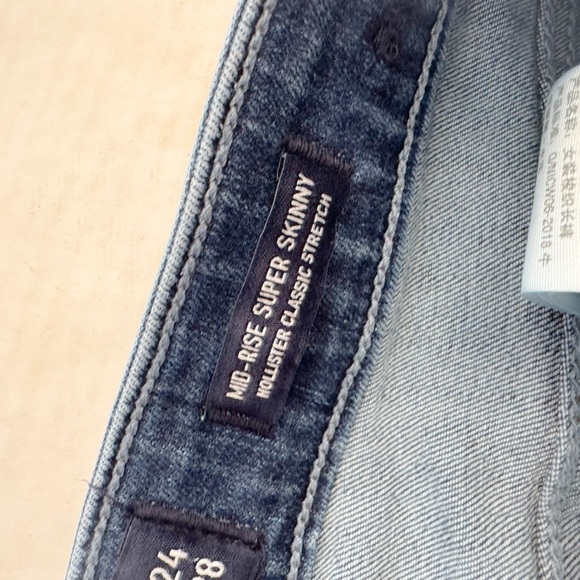 Hollister distressed “mid rise super skinny” ❤️ 0 Short - Picture 8 of 8